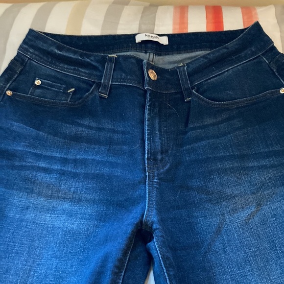 Crop flare jeans like new condition - Picture 3 of 4